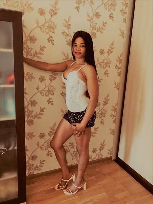 Актуальные анкеты девушек по районам Владивостока: гид по интимному досугу